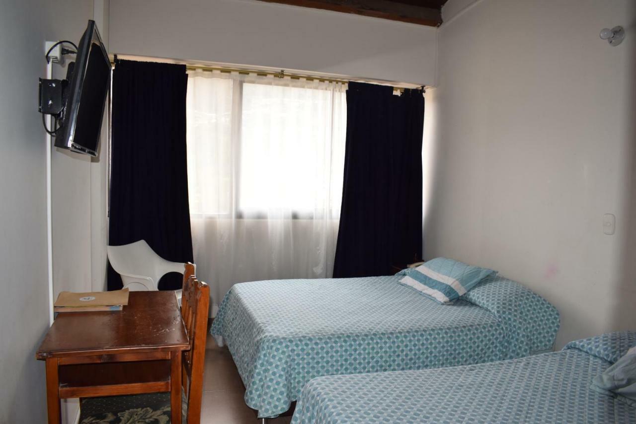 Hotel Imperial Pamplona Luaran gambar
